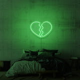 "KNUST HJERTE" NEON SKILT