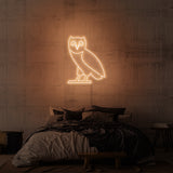"UGLE" NEON SKILT