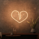 "BROKEN HEART" MINI NEON SKILT